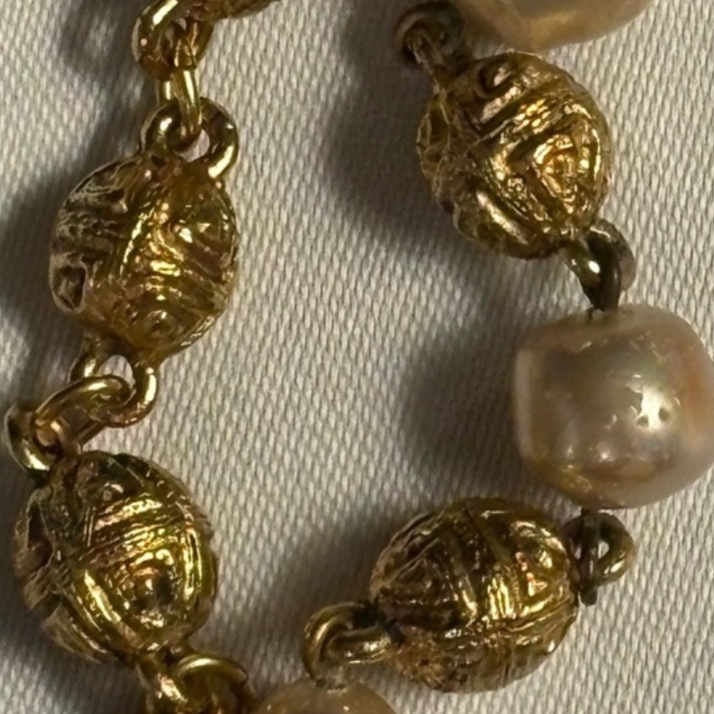 🖤CHANEL SALE🖤Authentic Double Classic Chanel Pearl & Gold Chain Necklace/Belt - Picture 5 of 17